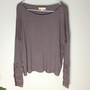 Black Swan > Purple Long Sleeve Top Small